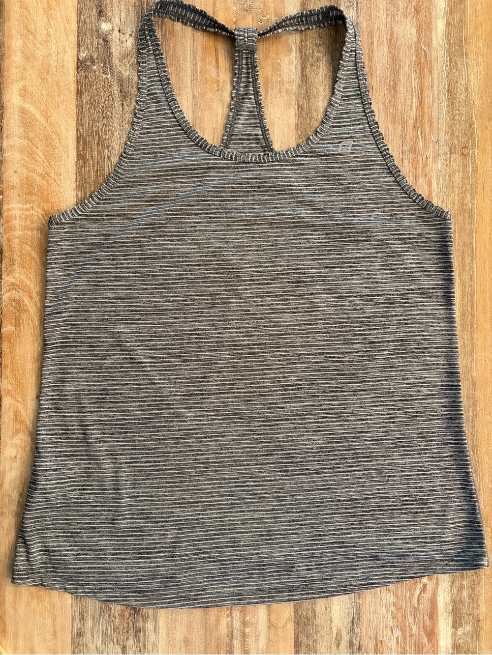 Uniquely Lorna Jane Gray Striped Racerback Tank Top, Size Medium Running Workout